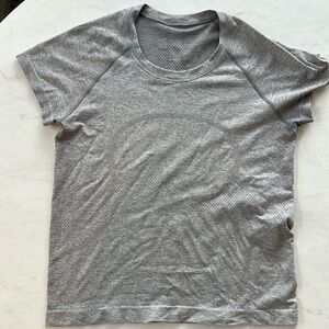 Lululemon Swifty Tech short sleeve shirt 2.0 - race length